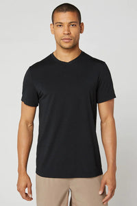 MPG T-Shirts - Men's Dynamic Recycled Polyester Stink-Free V-Neck SS